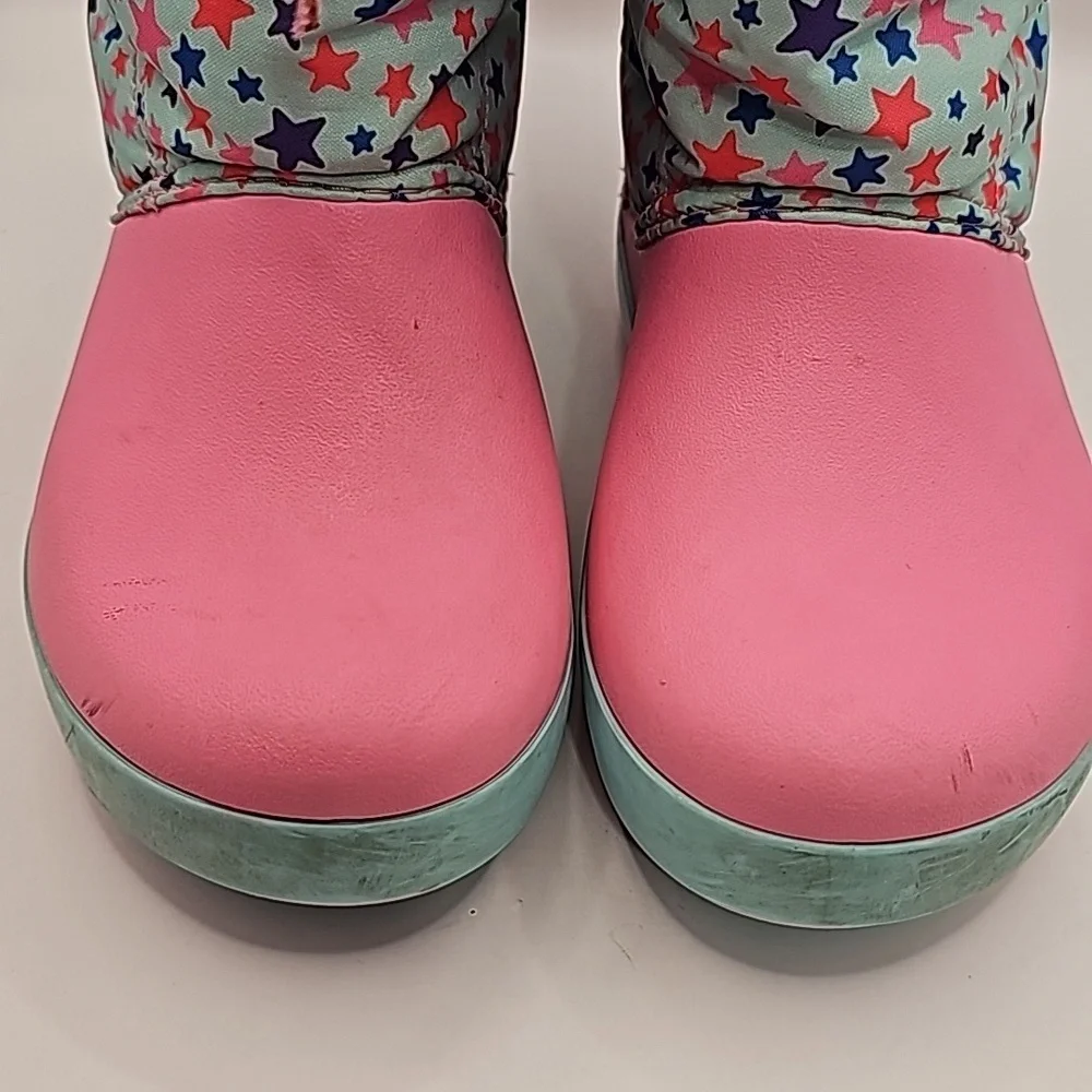 Crocs - CB LODGEPOINT GRAPHIC WNTRBT Pink / Blue size 12c